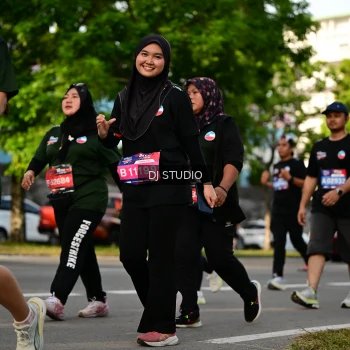 Runner Photo 4045694