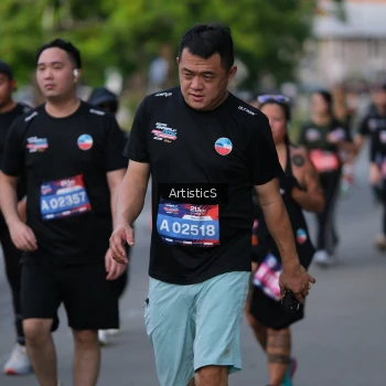 Runner Photo 4045699