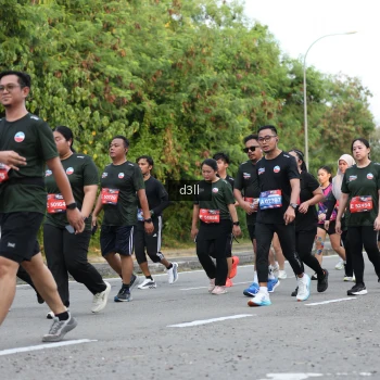 Runner Photo 4045771