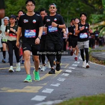 Runner Photo 4045784