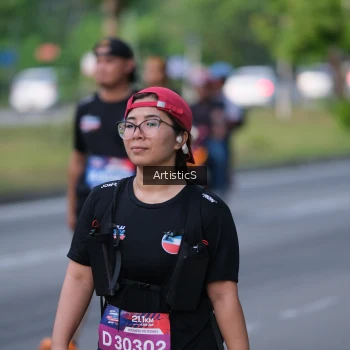 Runner Photo 4045798