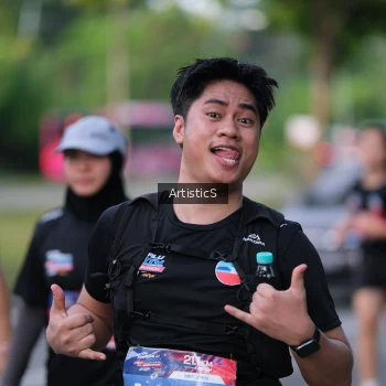 Runner Photo 4045903