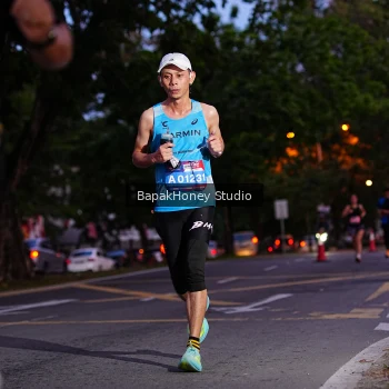 Runner Photo 4045972