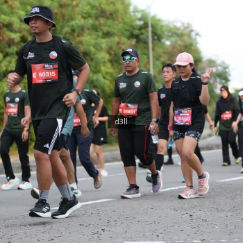 Runner Photo 4045976
