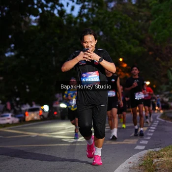 Runner Photo 4045987