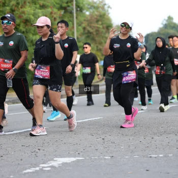 Runner Photo 4045996