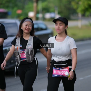 Runner Photo 4046060