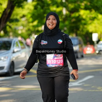Runner Photo 4046086
