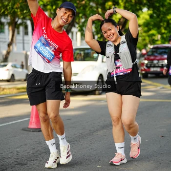 Runner Photo 4046135