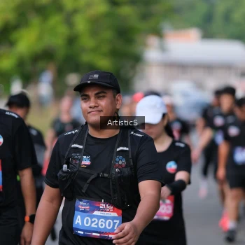 Runner Photo 4046166
