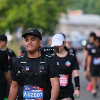 Runner Photo 4046168