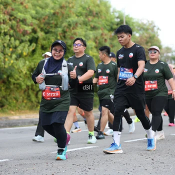 Runner Photo 4046174