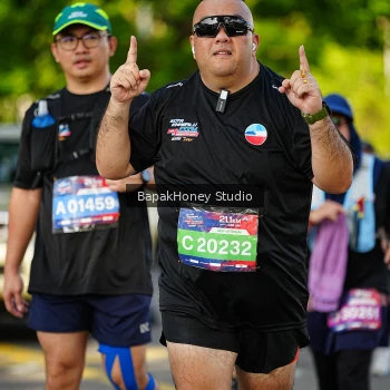 Runner Photo 4046212