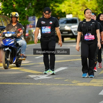 Runner Photo 4046221