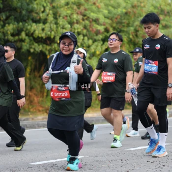 Runner Photo 4046228