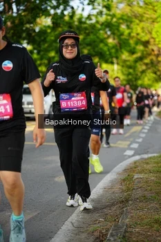 Runner Photo 4046312
