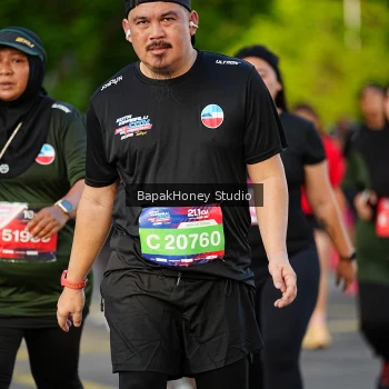 Runner Photo 4046335