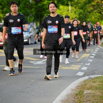 Runner Photo 4046348