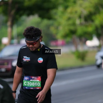 Runner Photo 4046356