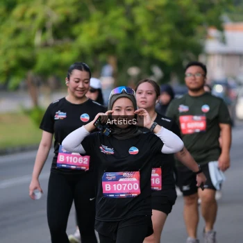 Runner Photo 4046370