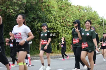 Runner Photo 4046481