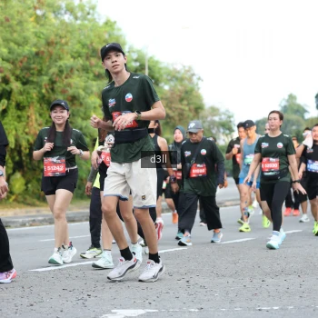 Runner Photo 4046485