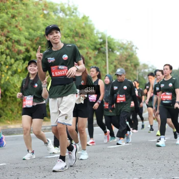 Runner Photo 4046540