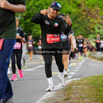Runner Photo 4046570