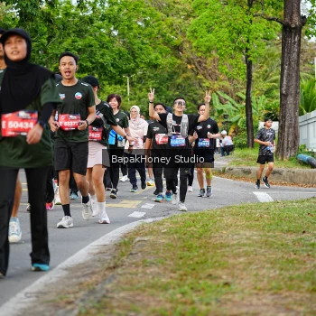 Runner Photo 4046576