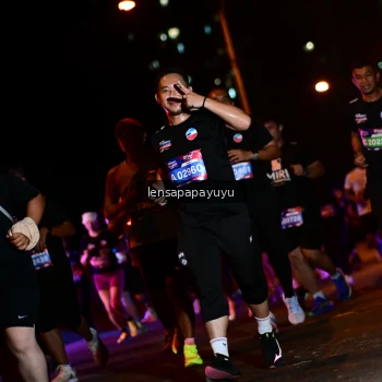 Runner Photo 4046580
