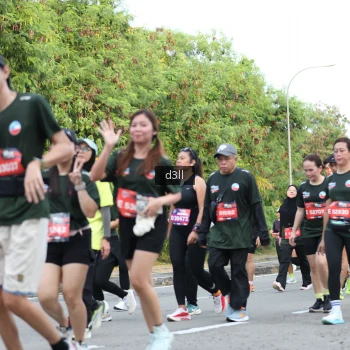 Runner Photo 4046588