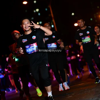 Runner Photo 4046598
