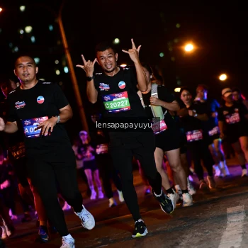 Runner Photo 4046649
