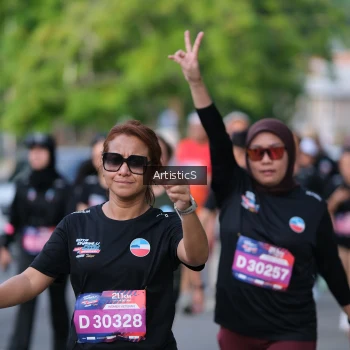 Runner Photo 4046661