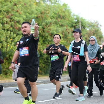 Runner Photo 4046668