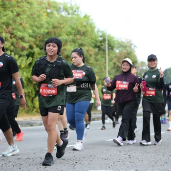 Runner Photo 4046742