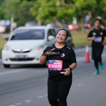 Runner Photo 4046775