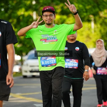 Runner Photo 4046776