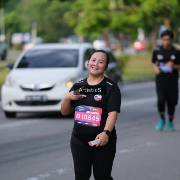 Runner Photo 4046795