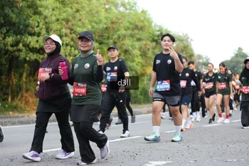 Runner Photo 4046815