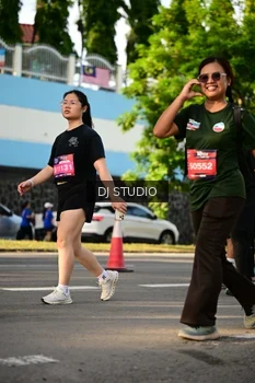 Runner Photo 4046854