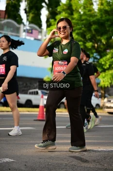 Runner Photo 4046859