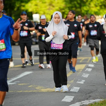 Runner Photo 4046861