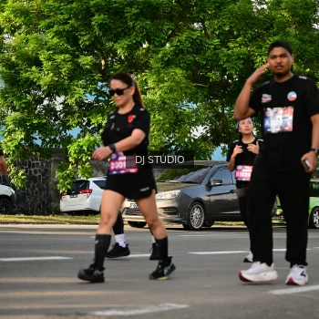 Runner Photo 4046869