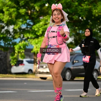 Runner Photo 4046871