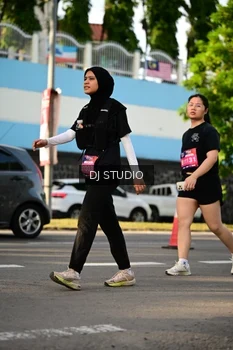 Runner Photo 4046893