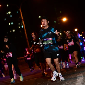 Runner Photo 4046905