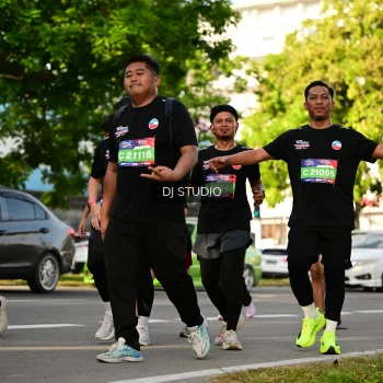 Runner Photo 4046920