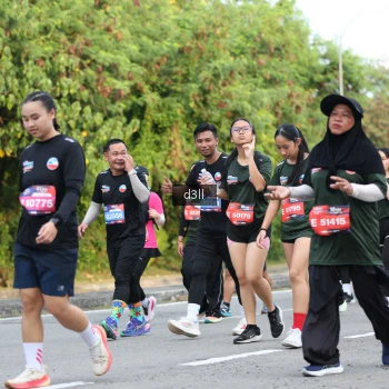 Runner Photo 4046938