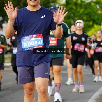 Runner Photo 4046941